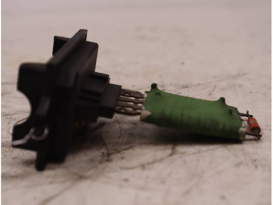 RESISTANCE DE CHAUFFAGE