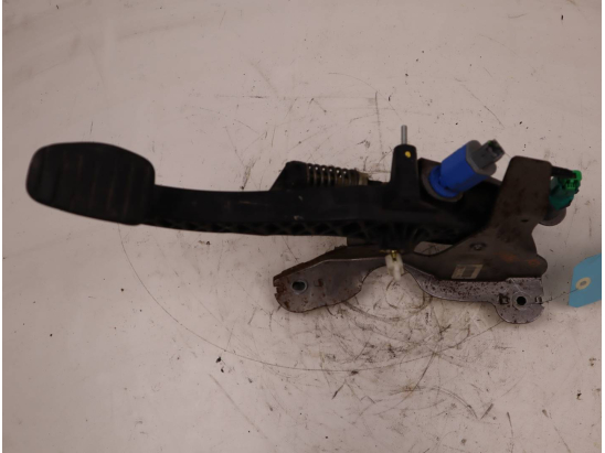 Pedale embrayage occasion RENAULT MEGANE III Phase 2 - 1.5 DCI 90ch
