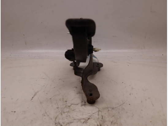 Pedale embrayage occasion RENAULT MEGANE III Phase 2 - 1.5 DCI 90ch