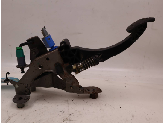 Pedale embrayage occasion RENAULT MEGANE III Phase 2 - 1.5 DCI 90ch