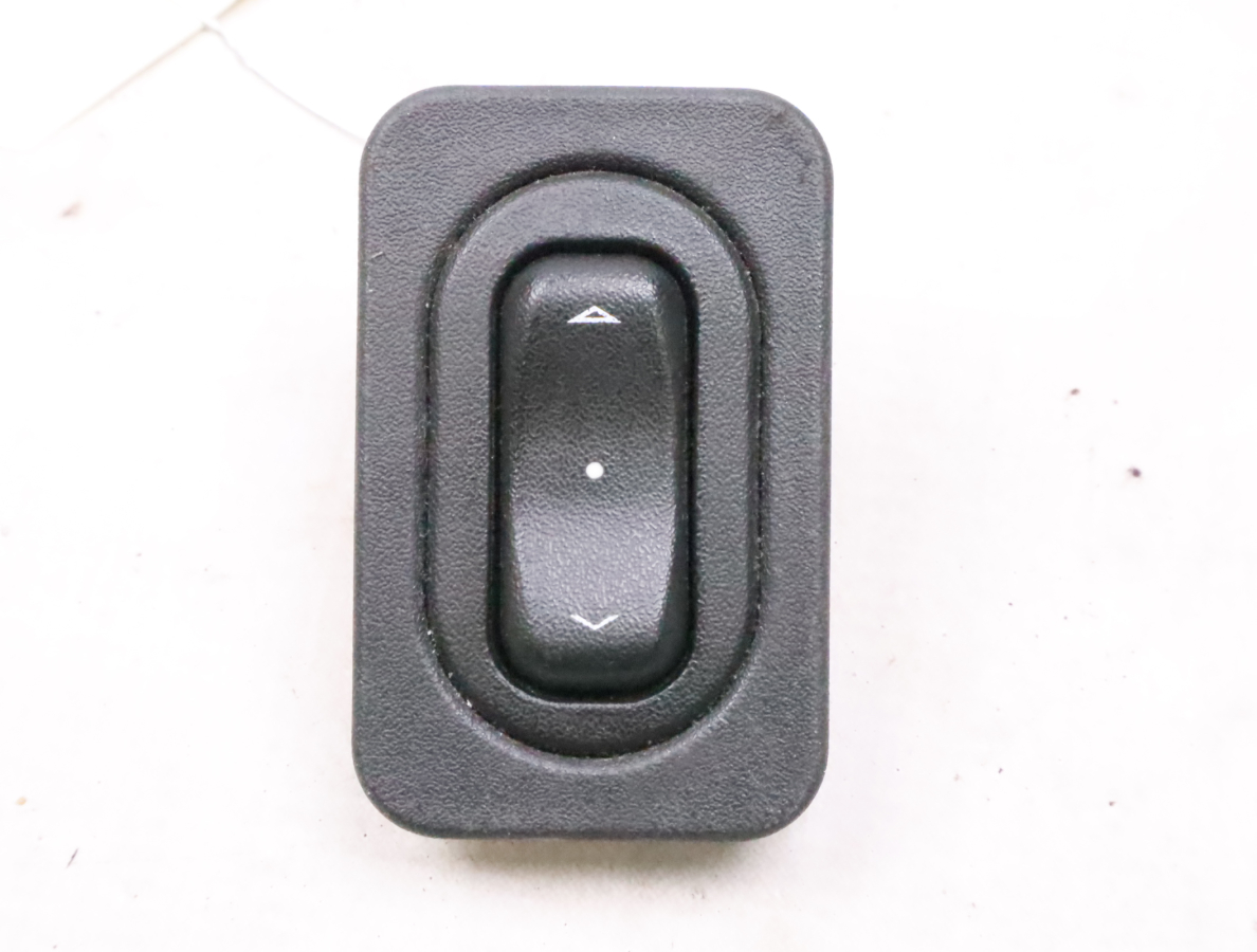 COMMANDE LEVE-GLACE PORTE AVD