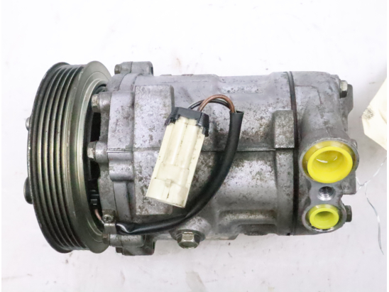 COMPRESSEUR AIR CONDITIONNE