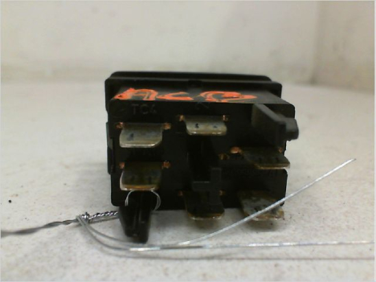 COMMANDE LEVE-GLACE PORTE AVD