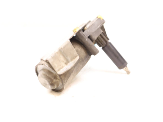 MOTEUR ESSUIE-GLACE AR