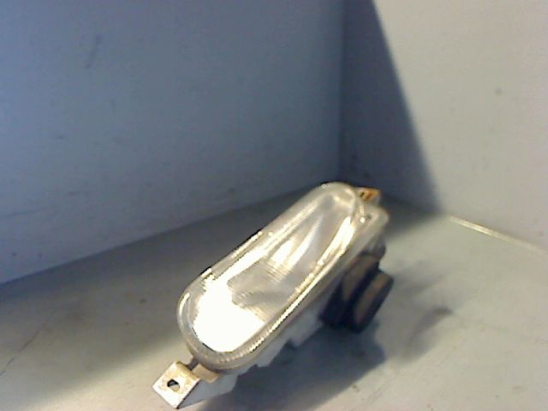 PHARE ANTIBROUILLARD AVG