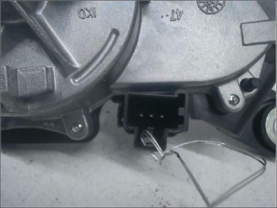 MOTEUR ESSUIE-GLACE AR