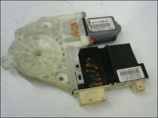 MOTEUR LEVE-VITRE AVD