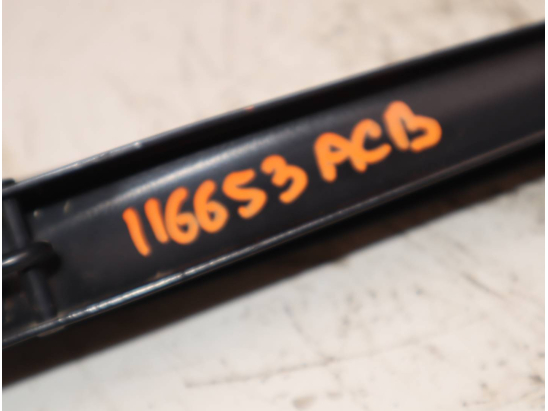 BRAS ESSUIE-GLACE AV