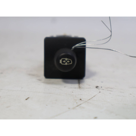 COMMANDE RETROVISSEUR EXT ELECTRIQUE