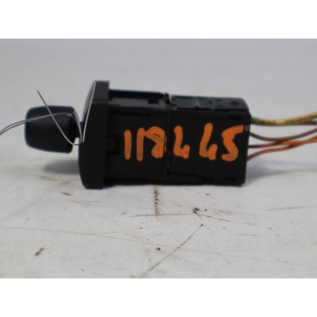 COMMANDE RETROVISSEUR EXT ELECTRIQUE