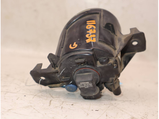 PHARE ANTIBROUILLARD AVG