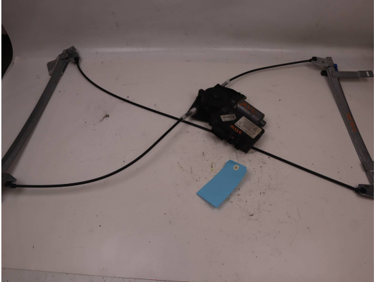 MECANISME+MOTEUR LEVE-GLACE AVG