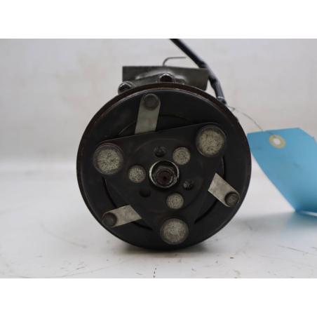 COMPRESSEUR AIR CONDITIONNE