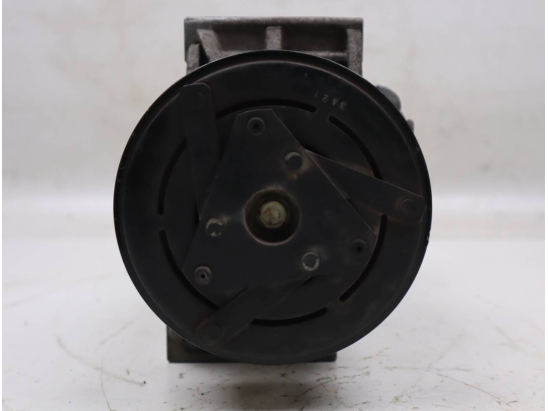 COMPRESSEUR AIR CONDITIONNE