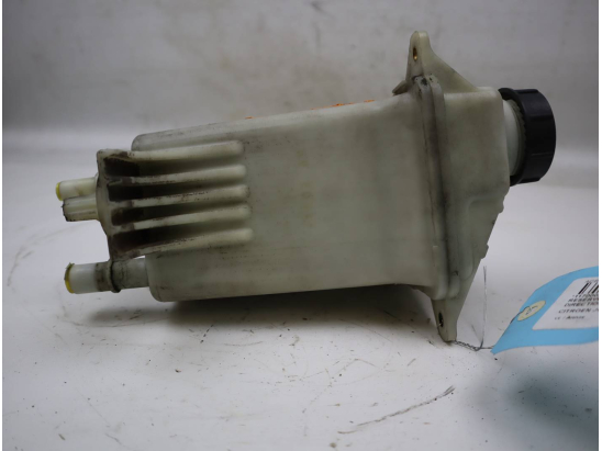 RESERVOIR POMPE DIRECTION