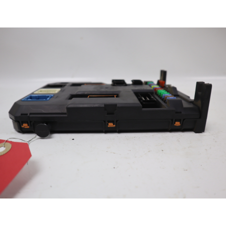 BSI (PLATINE FUSIBLE HABITACLE)