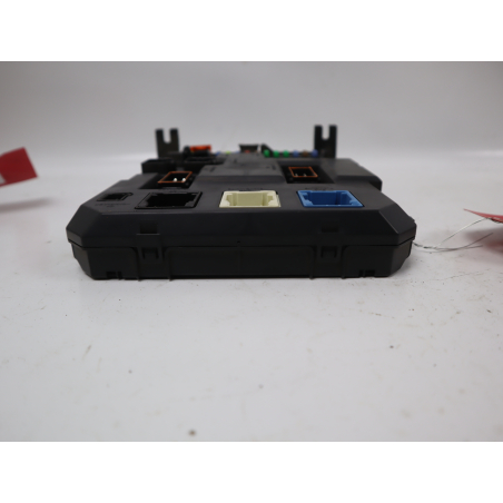 BSI (PLATINE FUSIBLE HABITACLE)