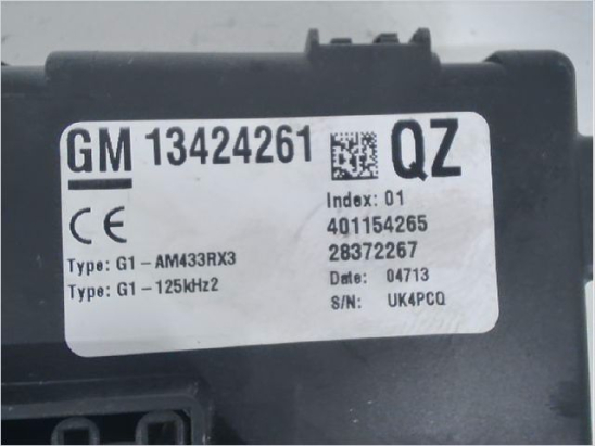 PLATINE FUSIBLE HABITACLE