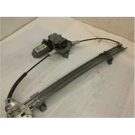 MECANISME+MOTEUR LEVE-GLACE AVD