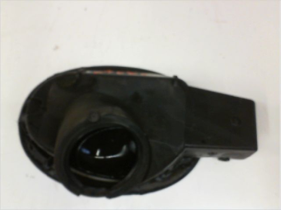 VOLET DE TRAPPE CARBURANT