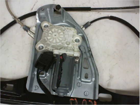 MECANISME+MOTEUR LEVE GLACE AILE ARD