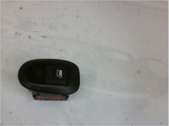 COMMANDE LEVE-GLACE PORTE AVG