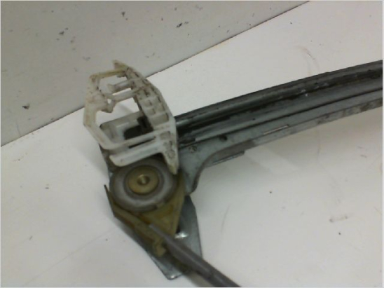 MECANISME LEVE-GLACE AVG