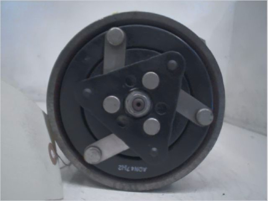 COMPRESSEUR AIR CONDITIONNE