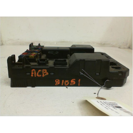 PLATINE FUSIBLE HABITACLE