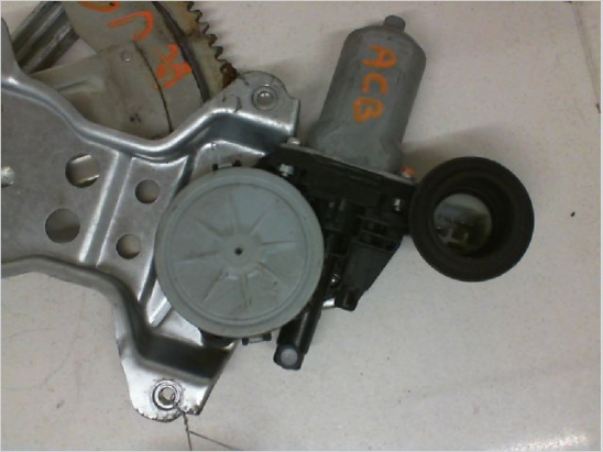 MECANISME+MOTEUR LEVE-GLACE AVG