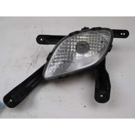 PHARE ANTIBROUILLARD AVD