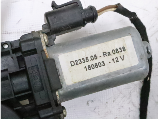 MECANISME+MOTEUR LEVE-GLACE ARG