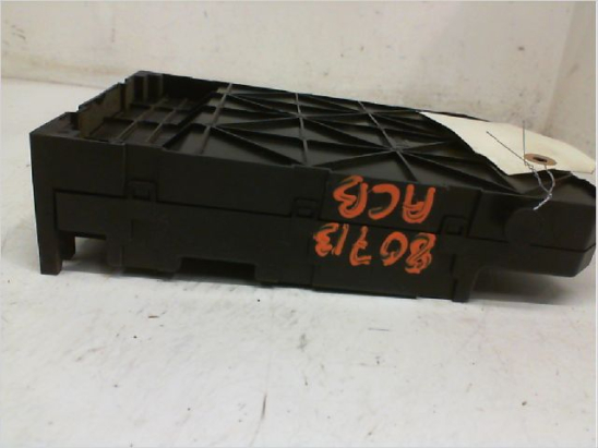 PLATINE FUSIBLE HABITACLE