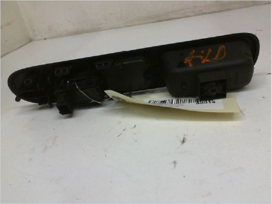 COMMANDE LEVE-GLACE PORTE ARD