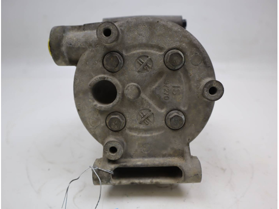 COMPRESSEUR AIR CONDITIONNE