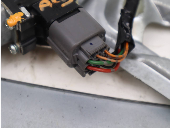 MECANISME+MOTEUR LEVE-GLACE AVG