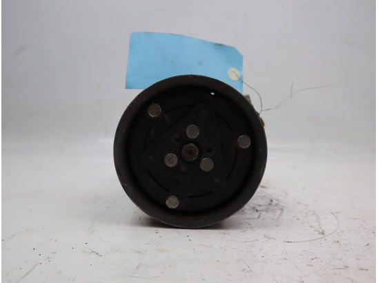 COMPRESSEUR AIR CONDITIONNE