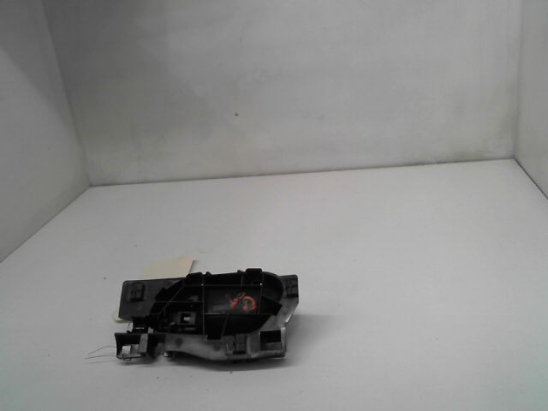 POIGNEE INT PORTE AVD