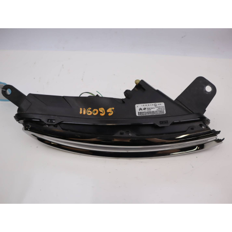 Clignotant droit occasion CITROEN C3 III Phase 1 - 1.2i 110ch