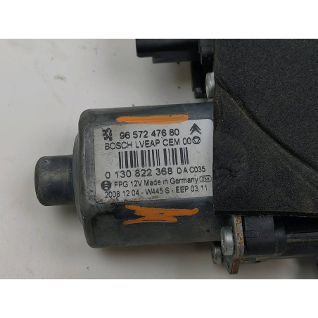 MECANISME+MOTEUR LEVE-GLACE AVG