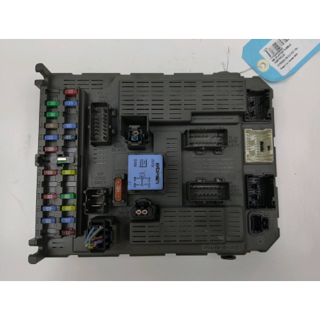 BSI (PLATINE FUSIBLE HABITACLE)