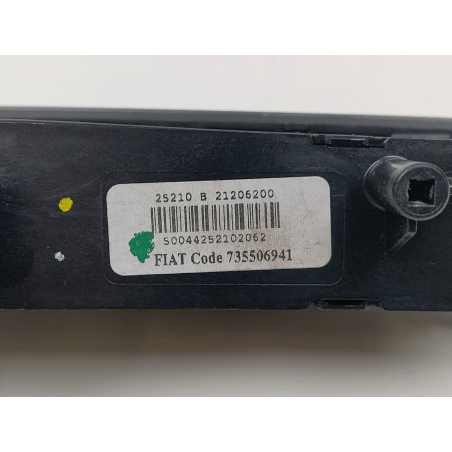 Bouton de warning occasion FIAT PUNTO EVO III Phase 1 - 1.4i GPL 77ch