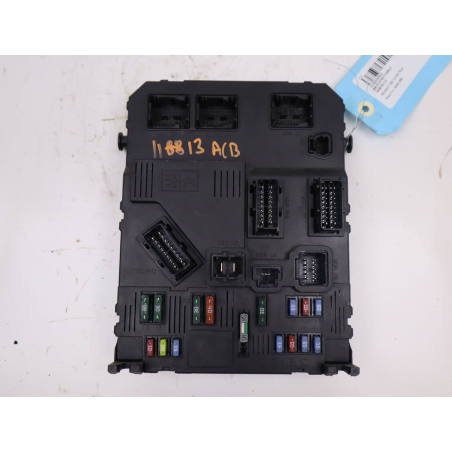 BSI (PLATINE FUSIBLE HABITACLE)