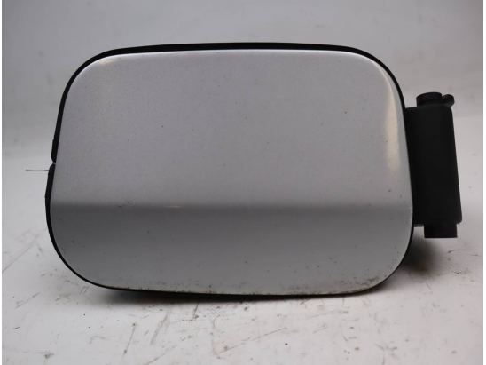 VOLET DE TRAPPE CARBURANT