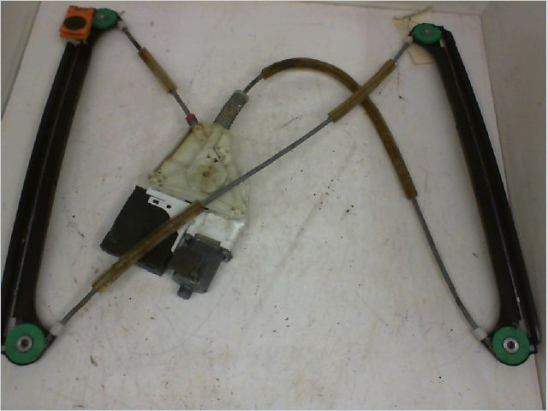 MECANISME+MOTEUR LEVE-GLACE AVD