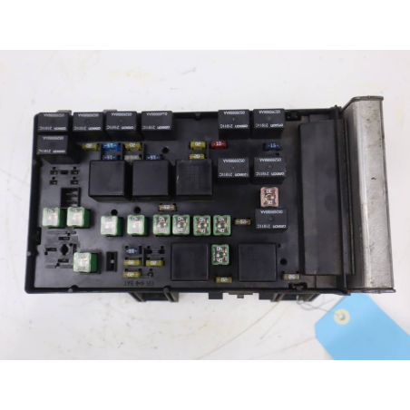 BSI (PLATINE FUSIBLE HABITACLE)