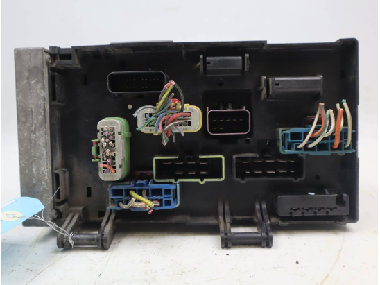 BSI (PLATINE FUSIBLE HABITACLE)