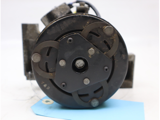 COMPRESSEUR AIR CONDITIONNE