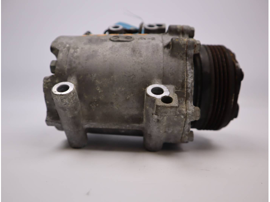 COMPRESSEUR AIR CONDITIONNE