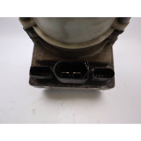 POMPE DIRECTION ASSISTEE